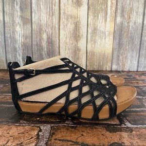Kalso Earth Shoe Exquisite Caged Gladiator Sandals
